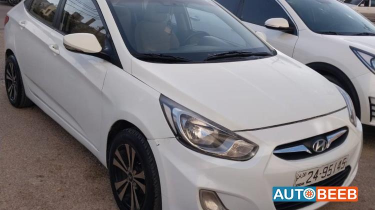 Hyundai Accent 2015