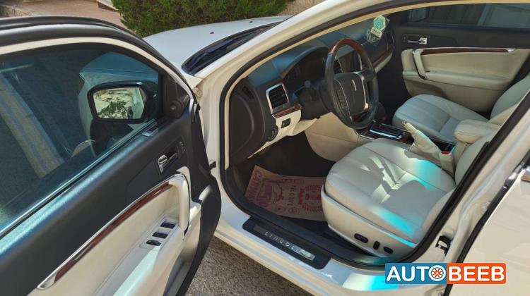 لنكولن ام كي زد 2012