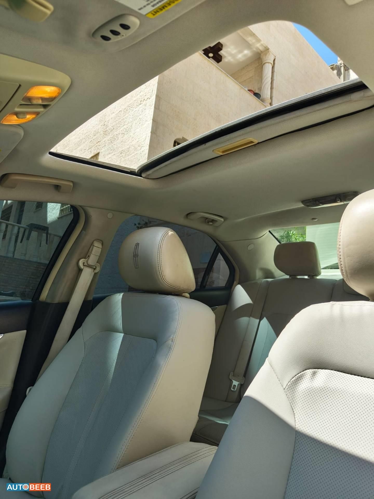 لنكولن ام كي زد 2012