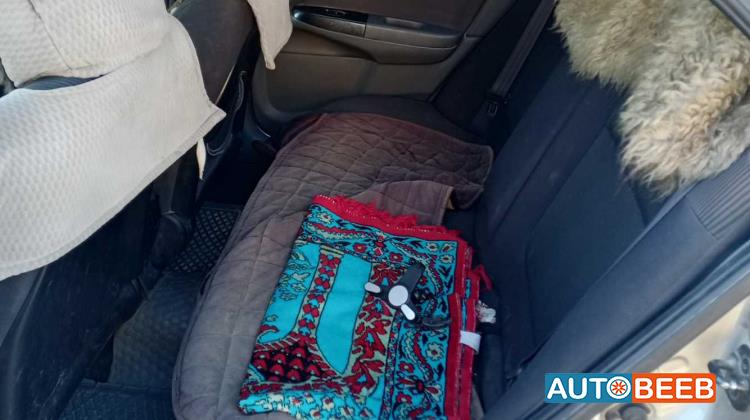 نيسان صني 2011