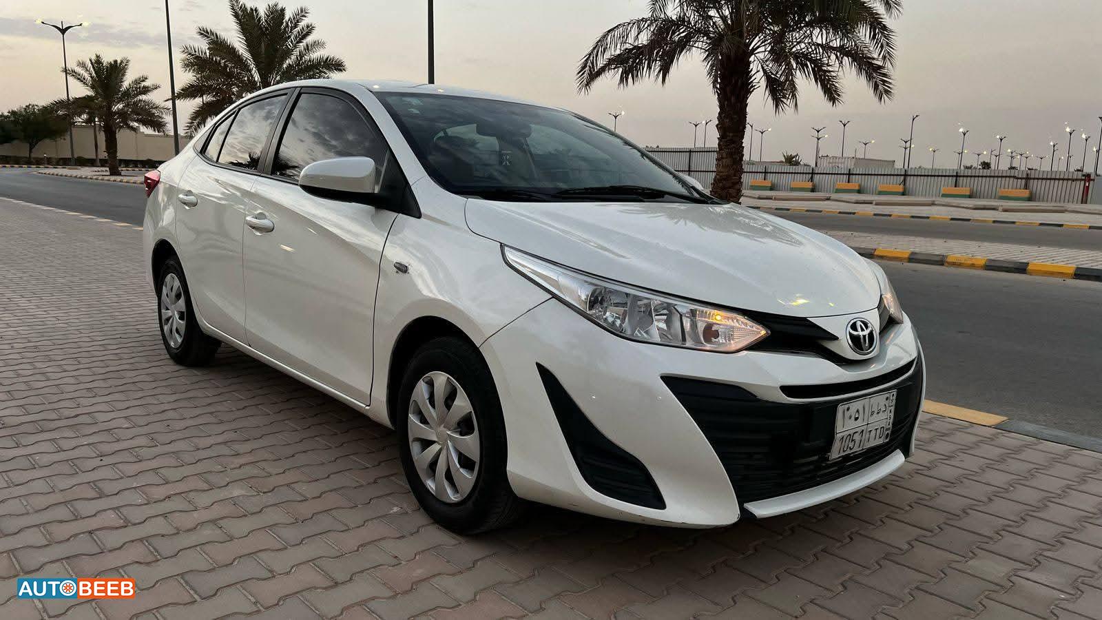 تويوتا ياريس 2019