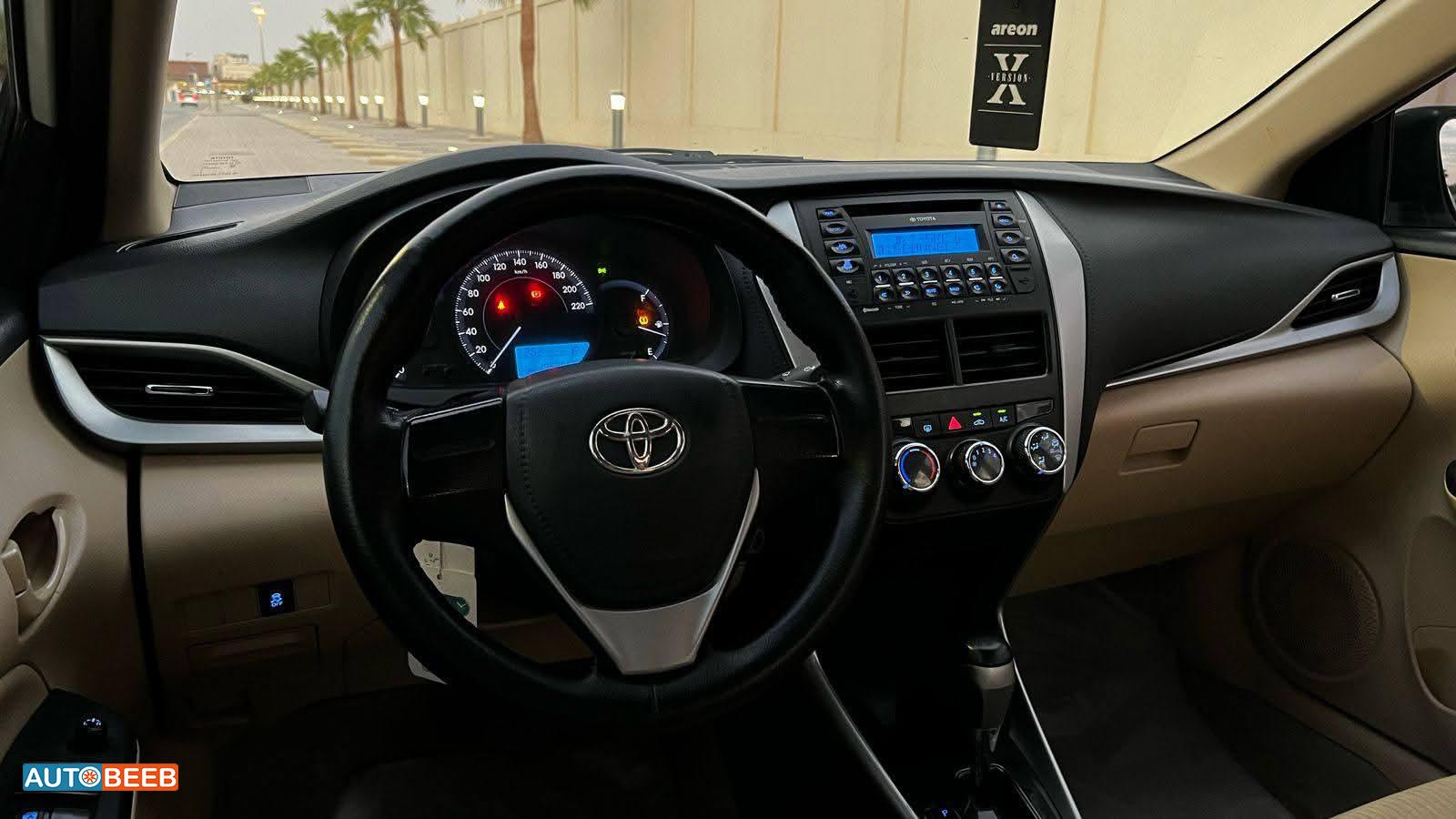 تويوتا ياريس 2019