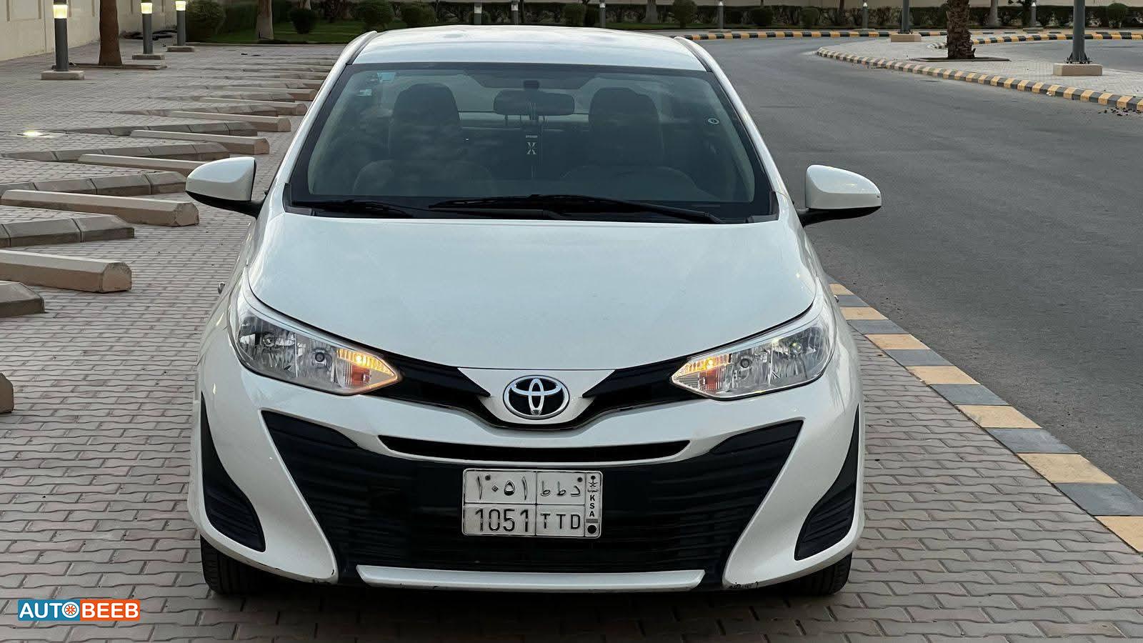 تويوتا ياريس 2019