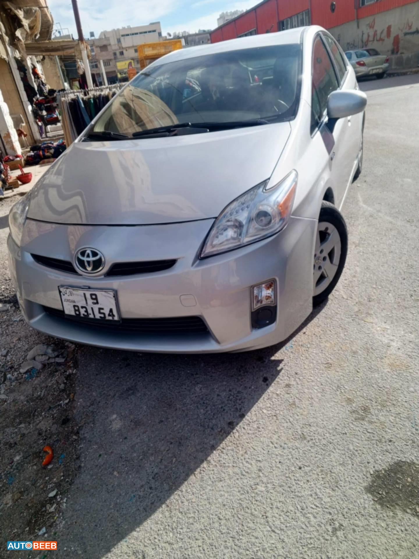 تويوتا بريوس 2011