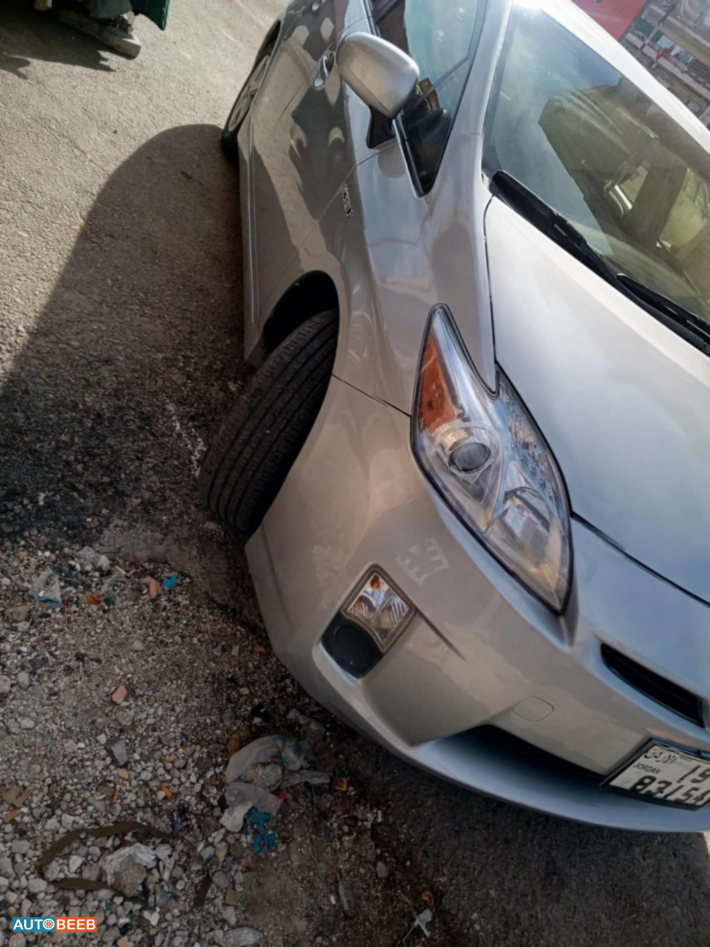 تويوتا بريوس 2011