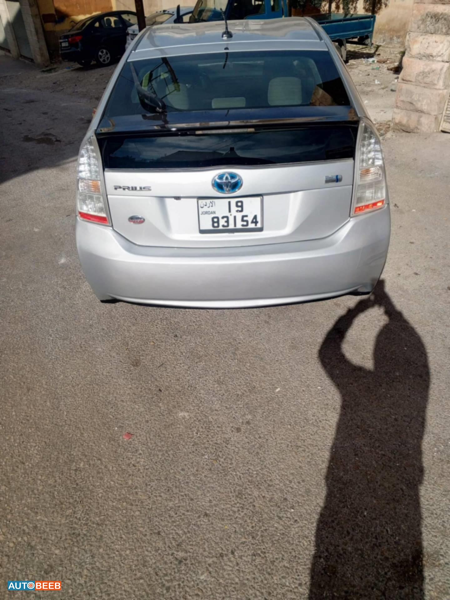 تويوتا بريوس 2011