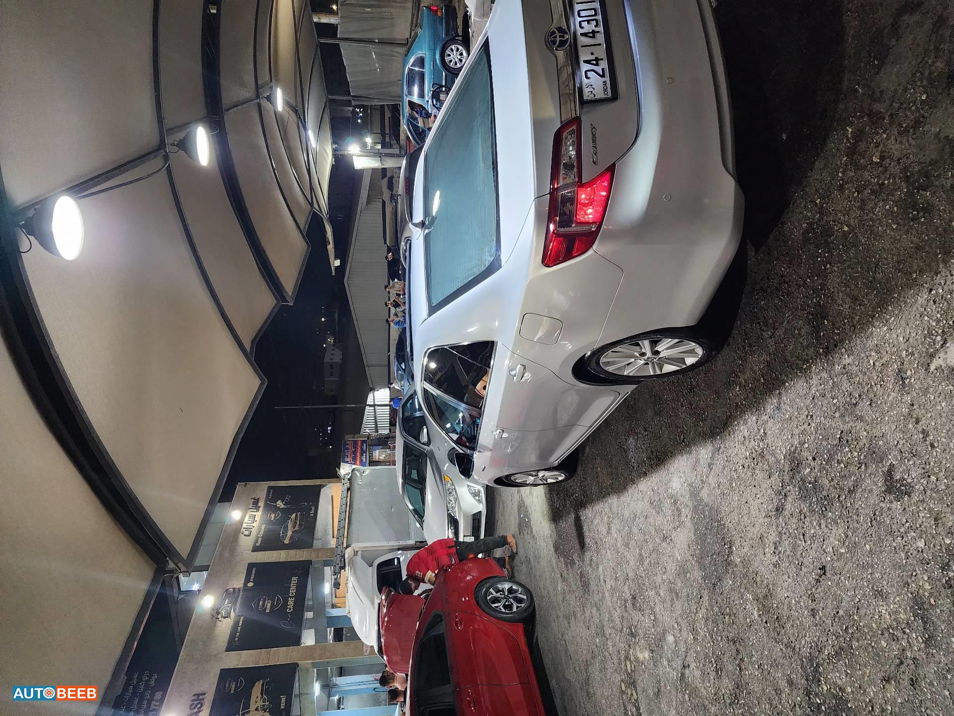 تويوتا كامري 2014