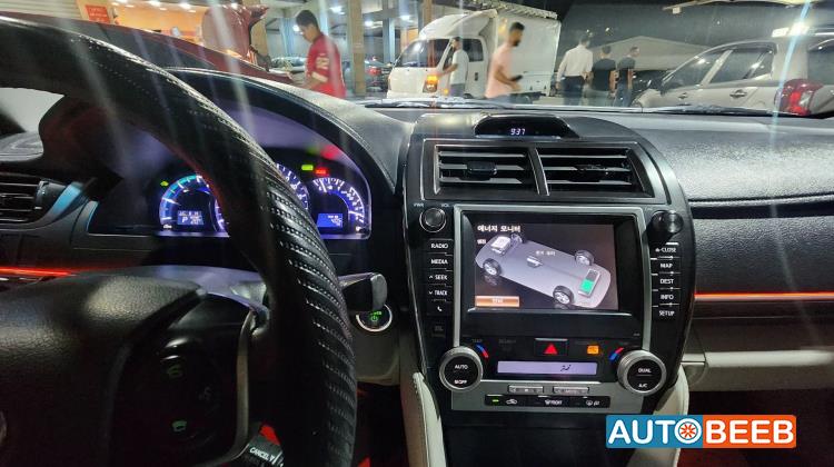 تويوتا كامري 2014