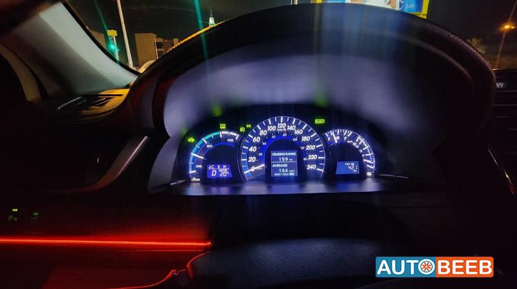 تويوتا كامري 2014