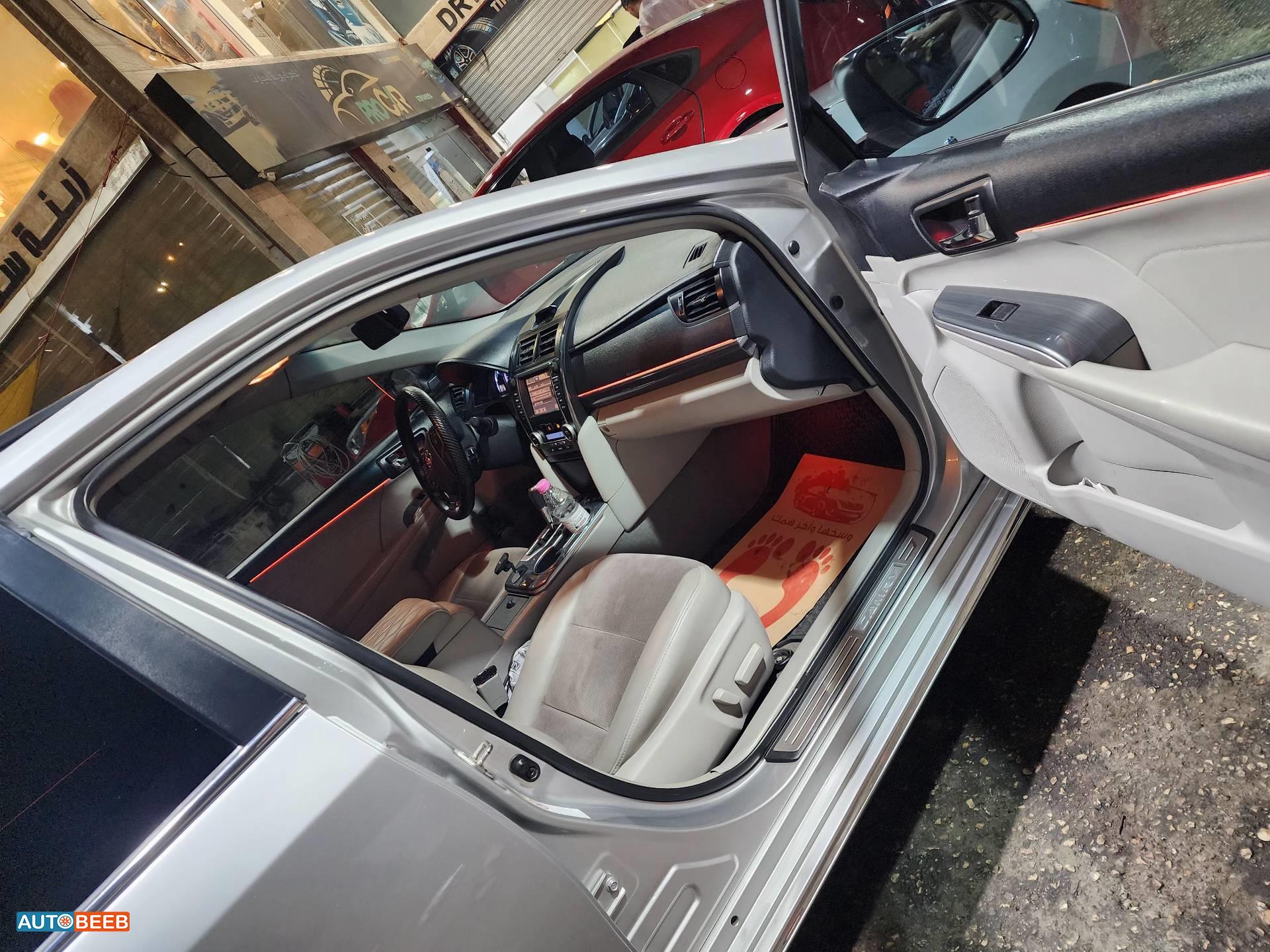 تويوتا كامري 2014