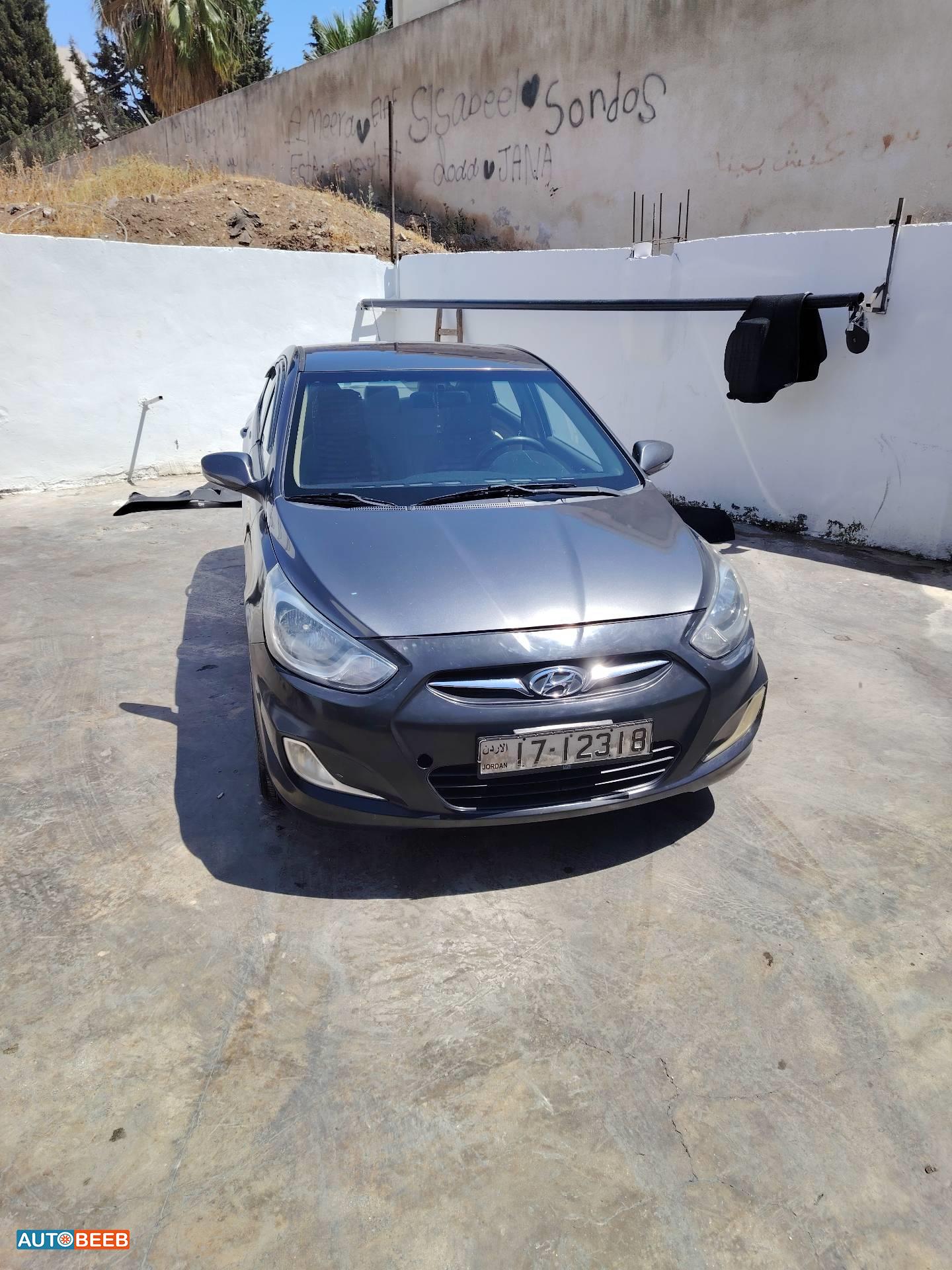 Hyundai Accent 2013