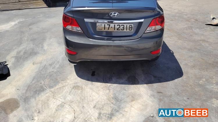 Hyundai Accent 2013