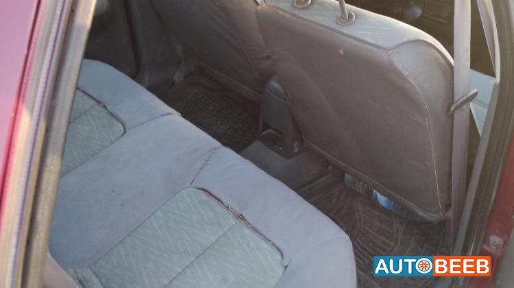 كيا سيفيا 1996