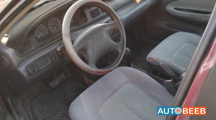 كيا سيفيا 1996