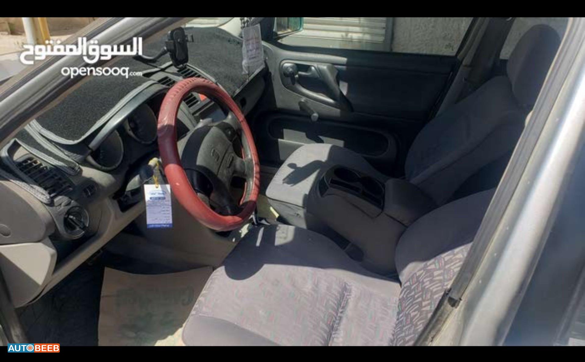 فولكس فاجن بولو 2001