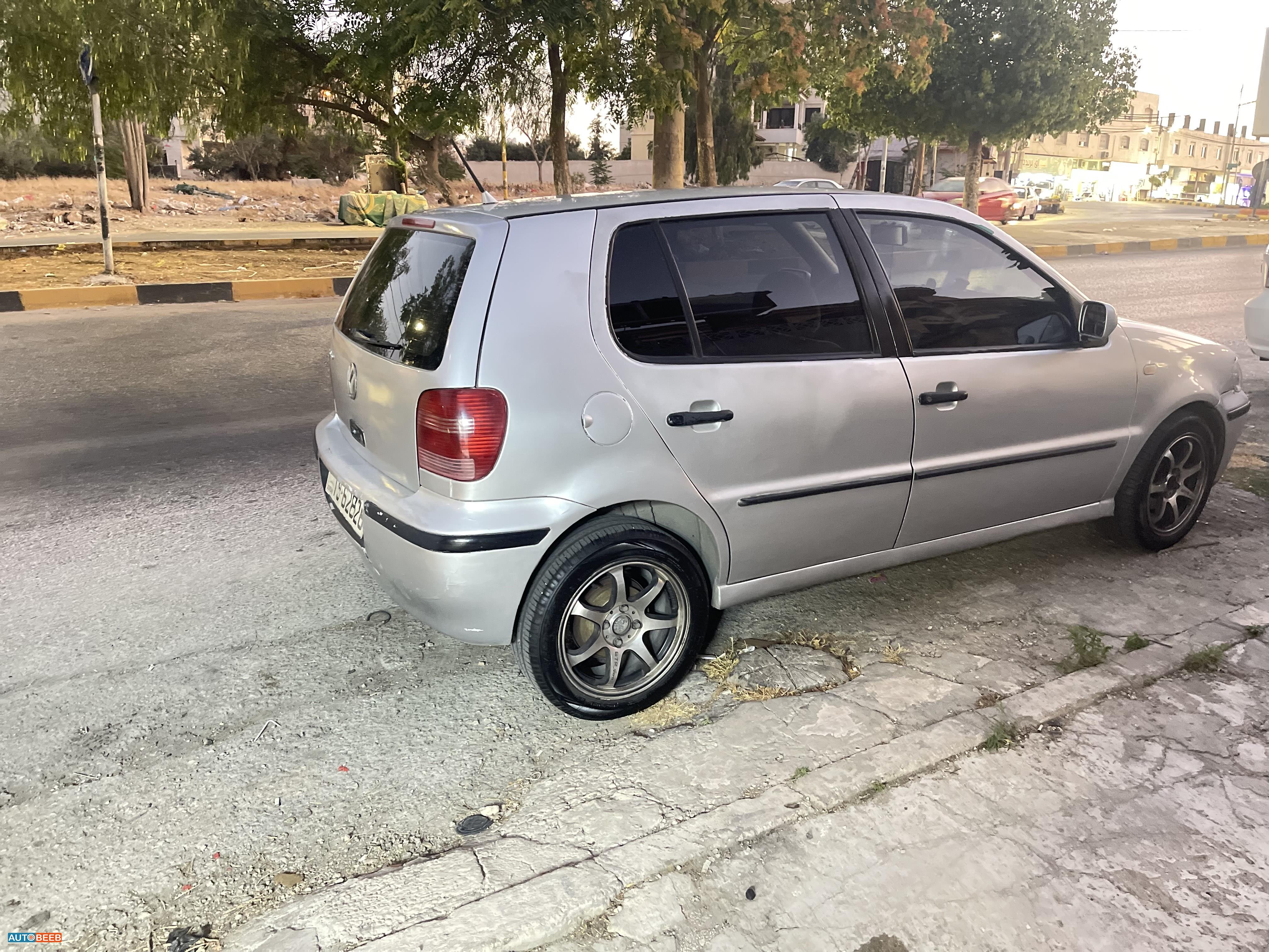 فولكس فاجن بولو 2001