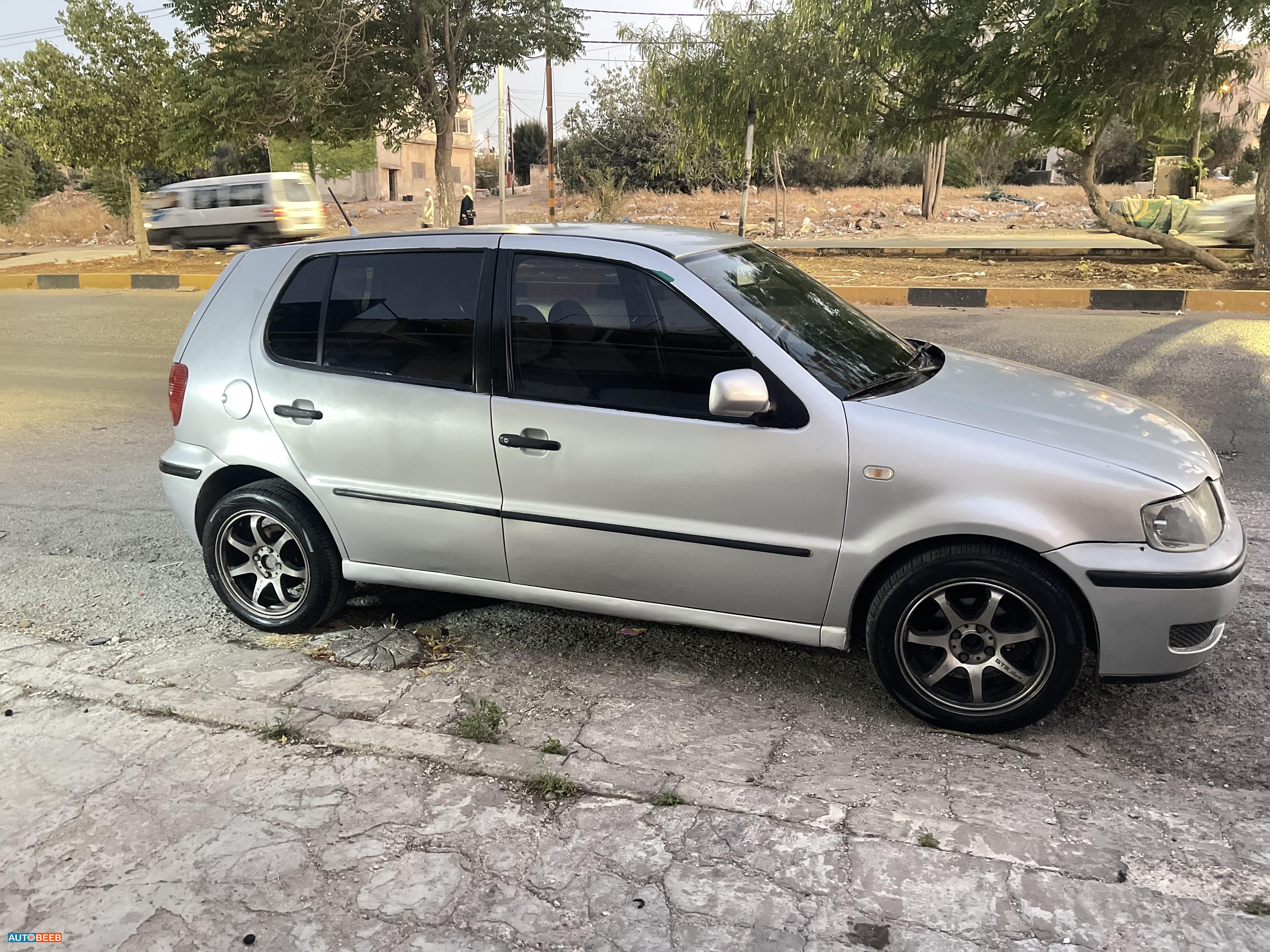 فولكس فاجن بولو 2001