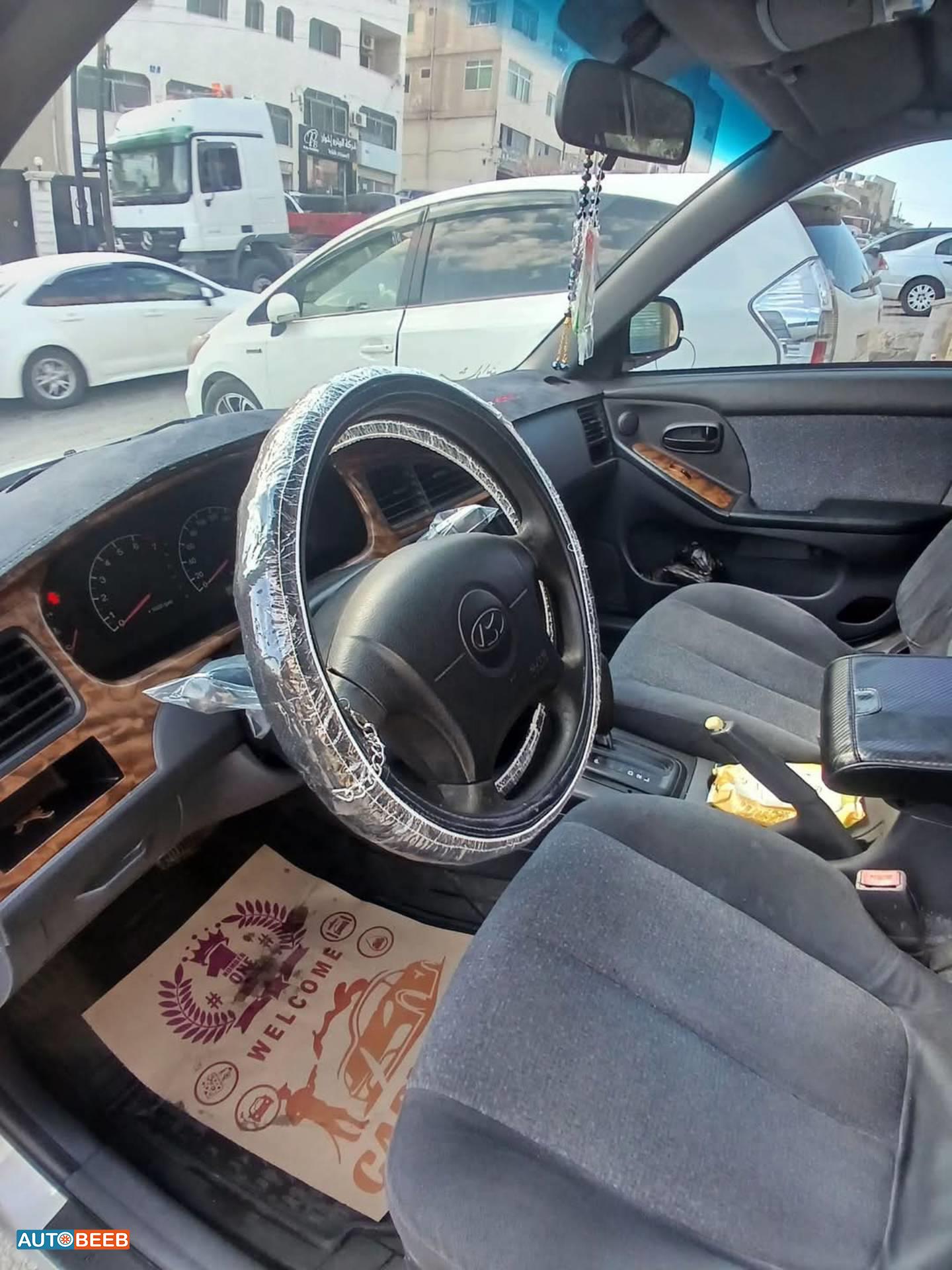 هيونداي  2000