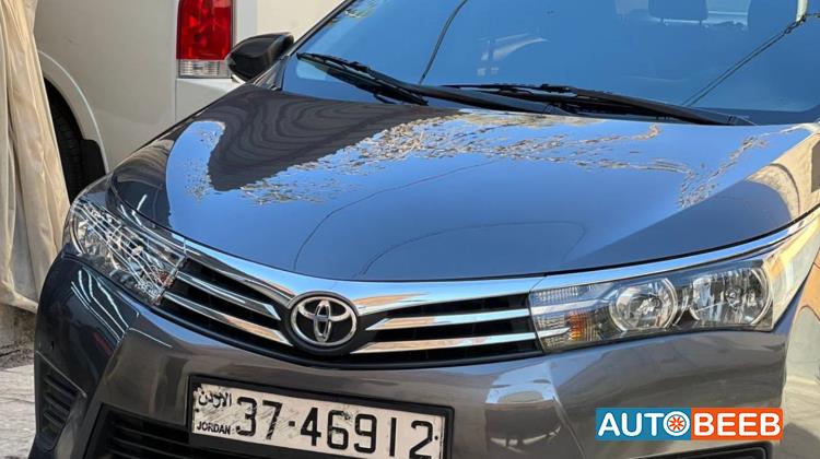 تويوتا كورولا 2016