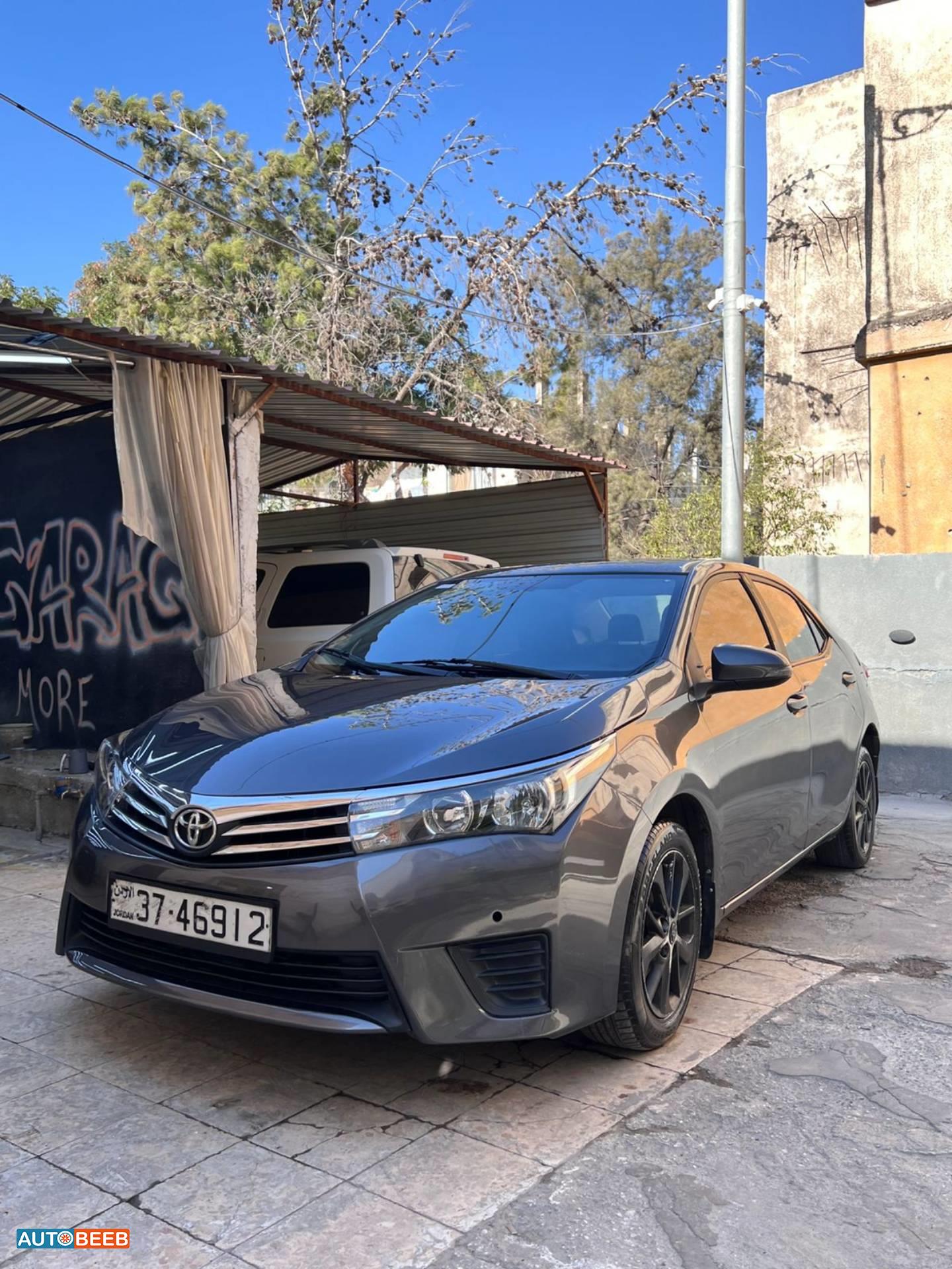 تويوتا كورولا 2016