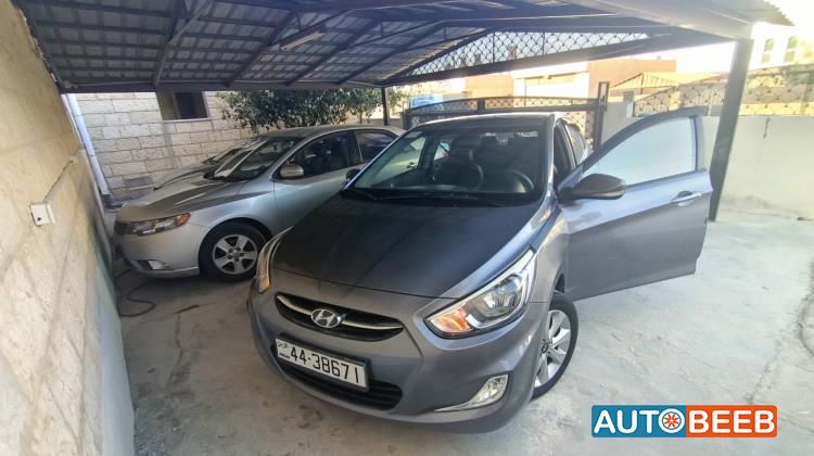 هيونداي اكسنت 2016