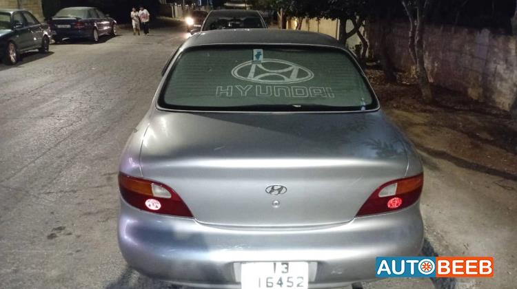 هيونداي افانتي 1995