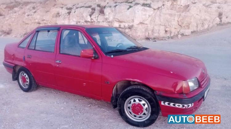 اوبل كاديت 1989