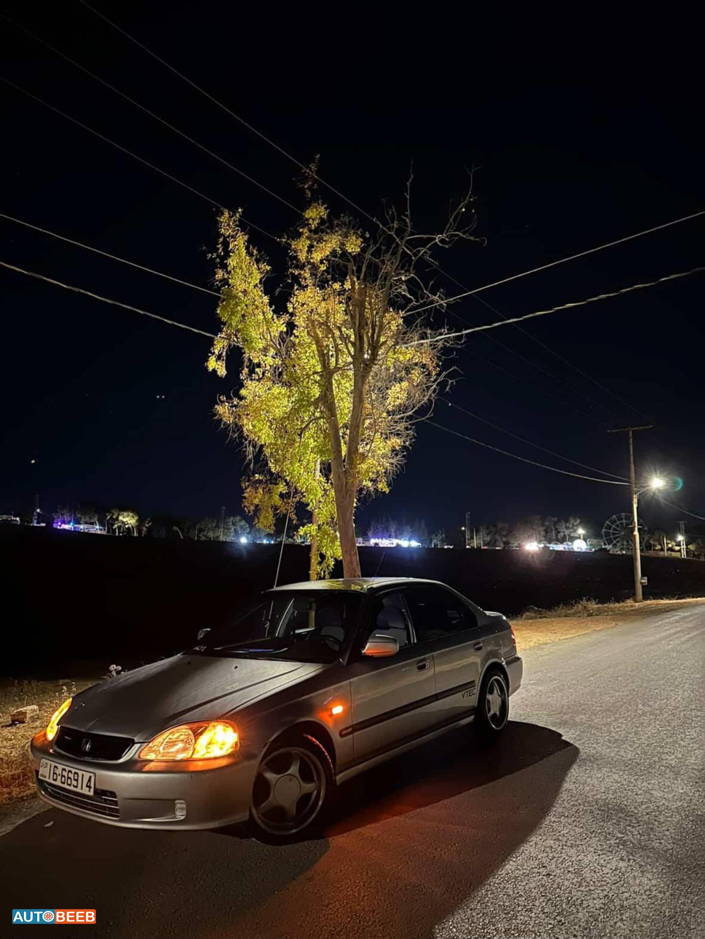 هوندا سيفيك 2000