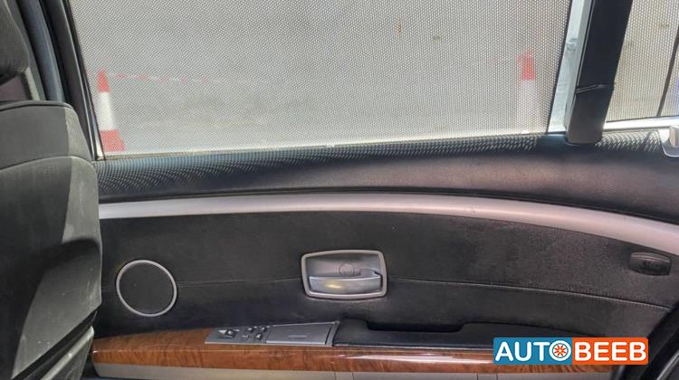 BMW 730 2006