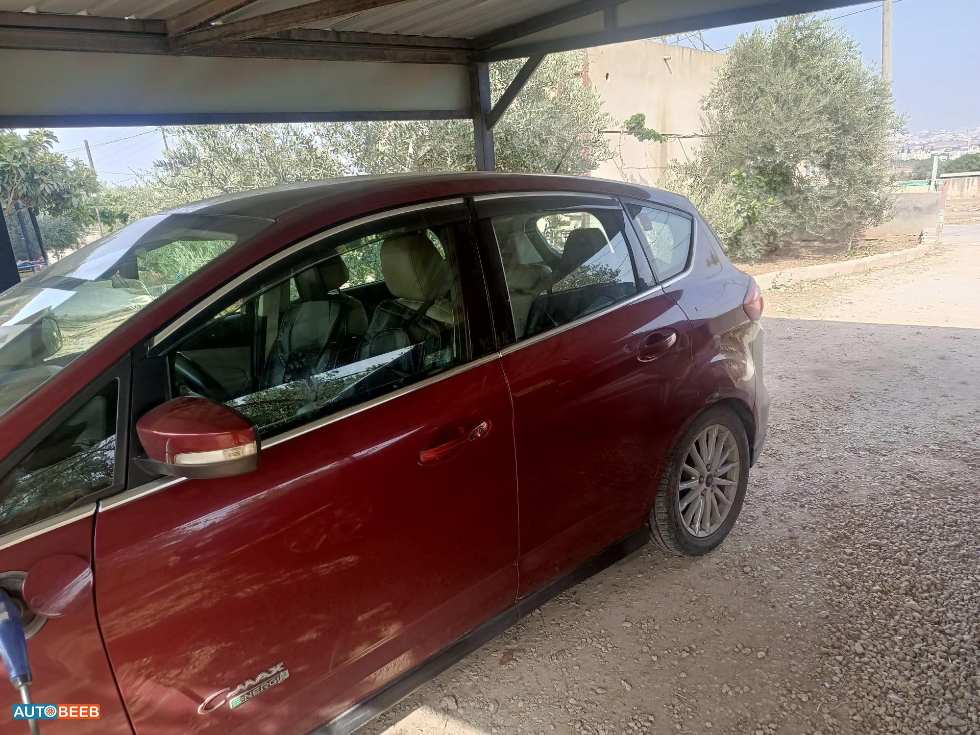 فورد C-Max 2016
