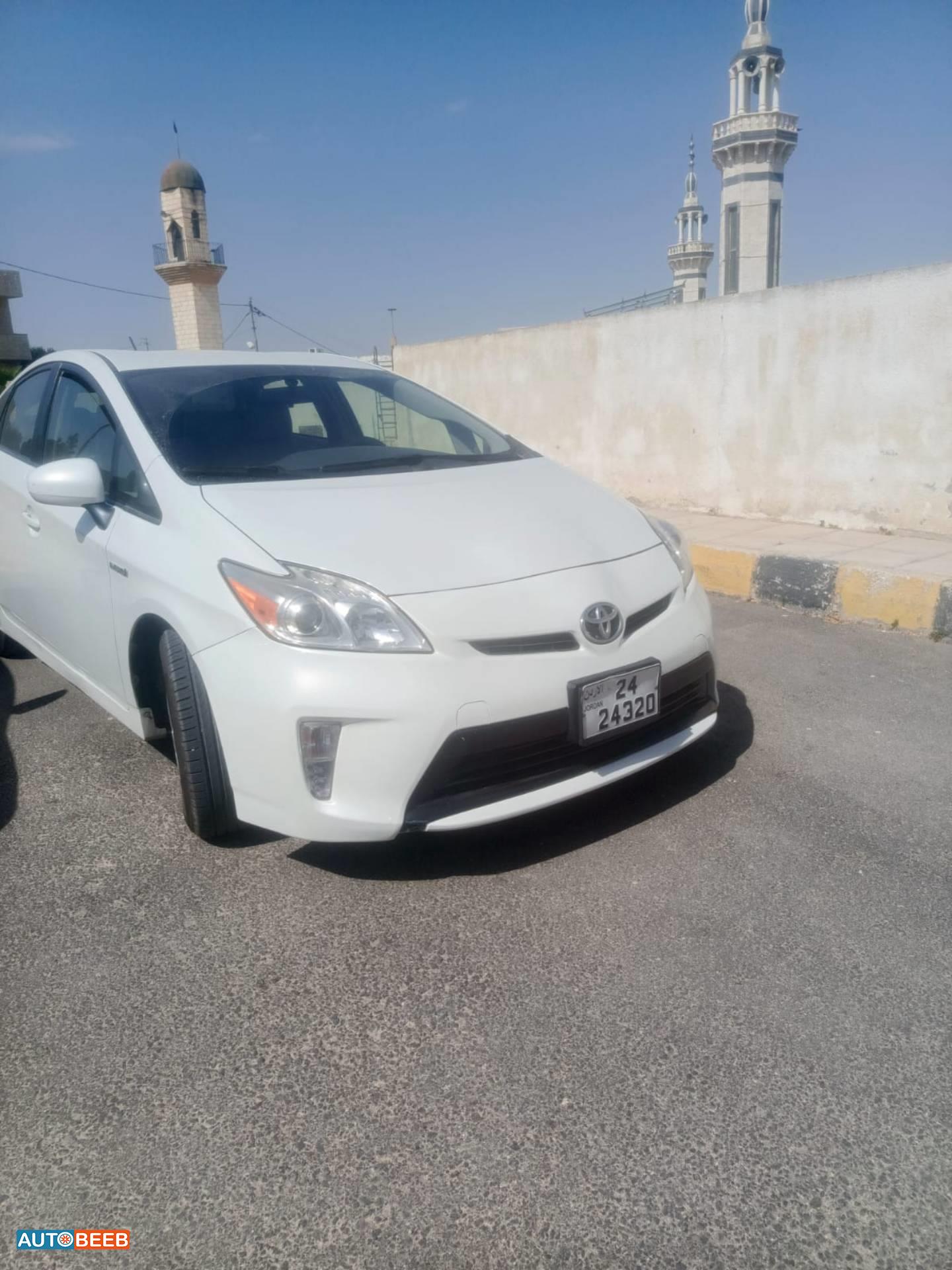 Toyota Prius 2014
