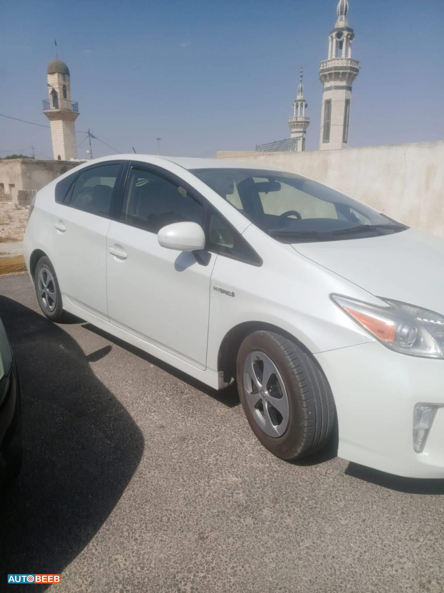 Toyota Prius 2014