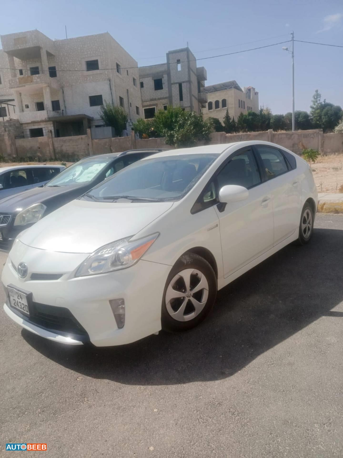 Toyota Prius 2014