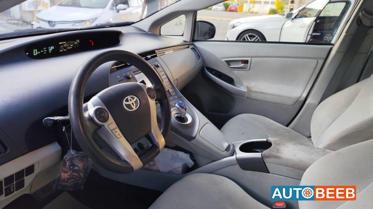 Toyota Prius 2014