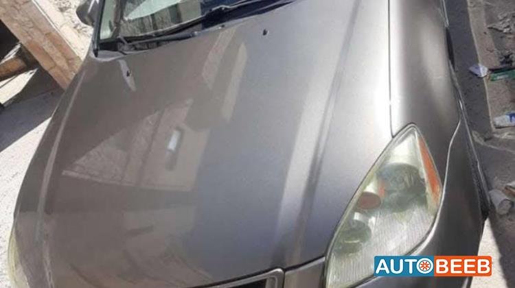 نيسان التيما 2005