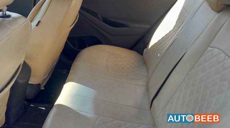 هيونداي  2018