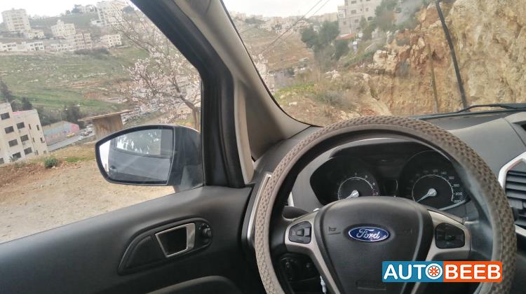 Ford EcoSport 2014