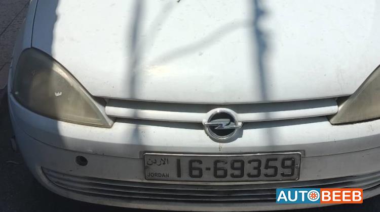 اوبل كورسا 2005