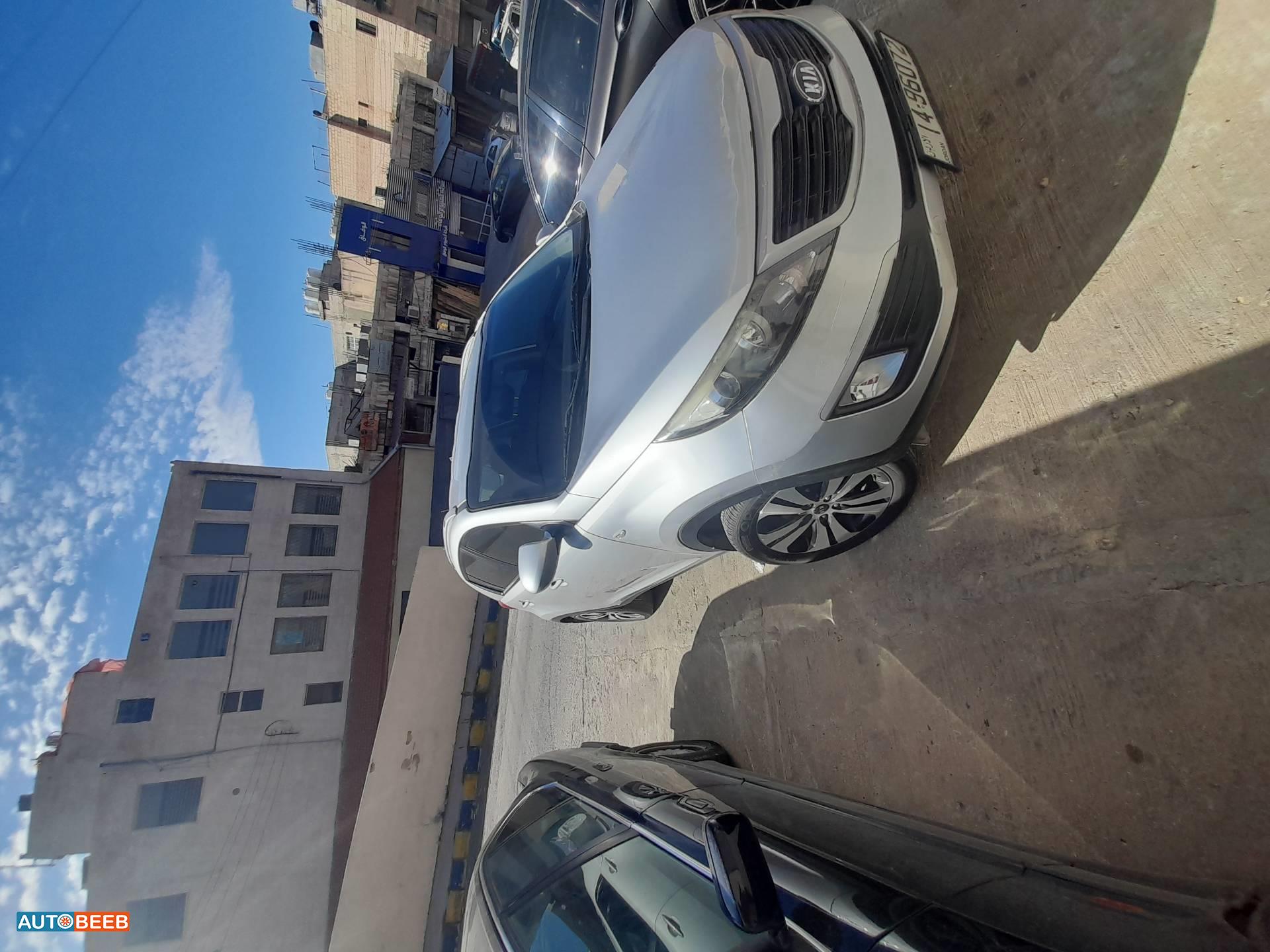 كيا سبورتاج 2012