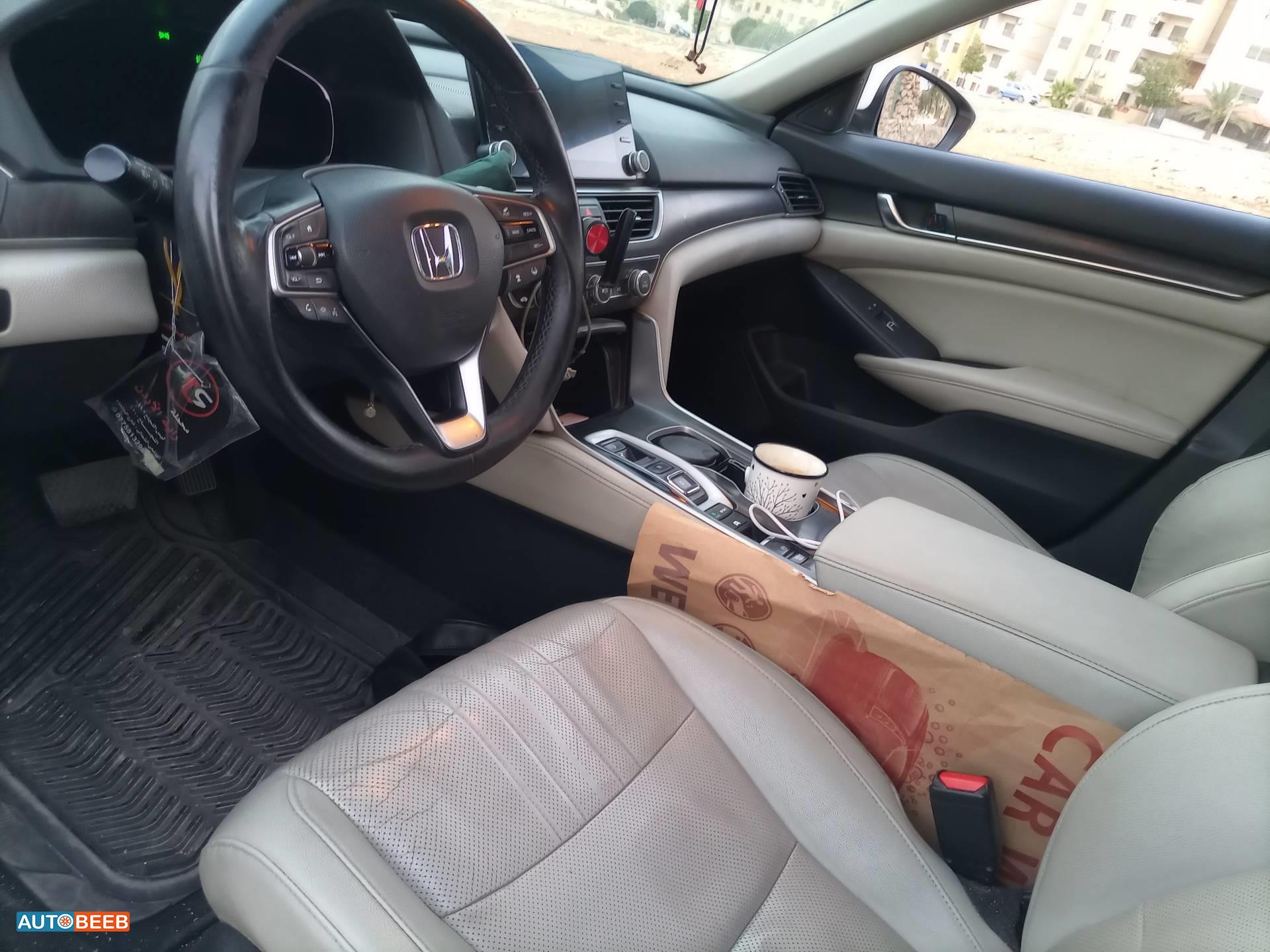 هوندا اكورد 2018