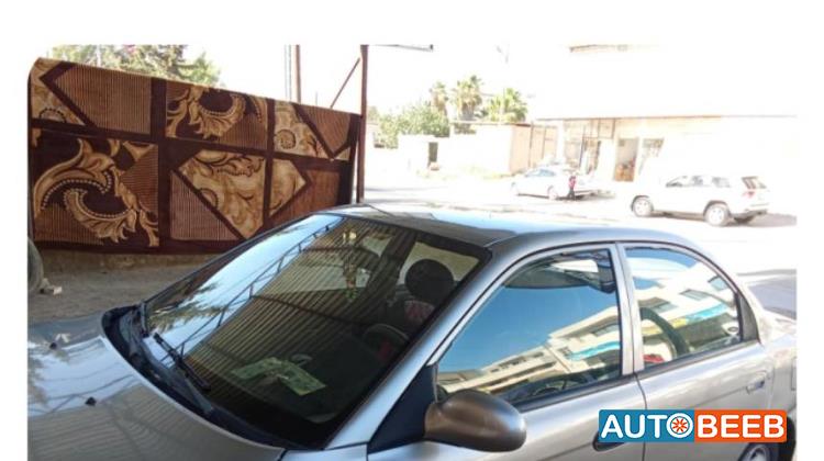 كيا سيفيا 1997