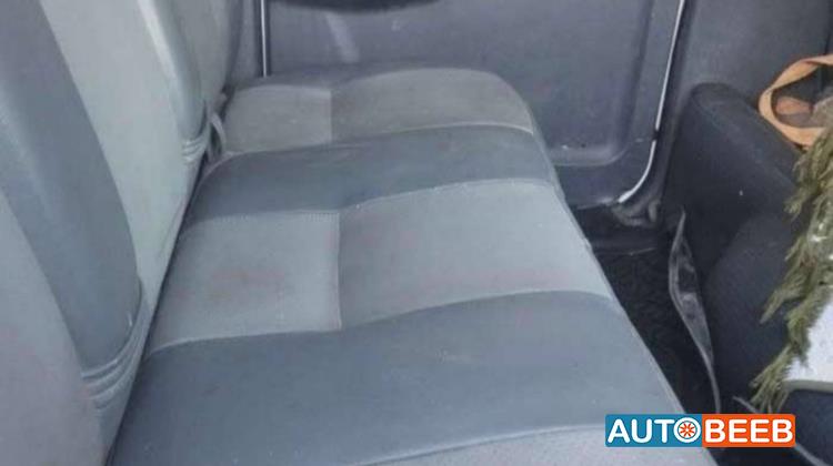 كيا بنجو 2006