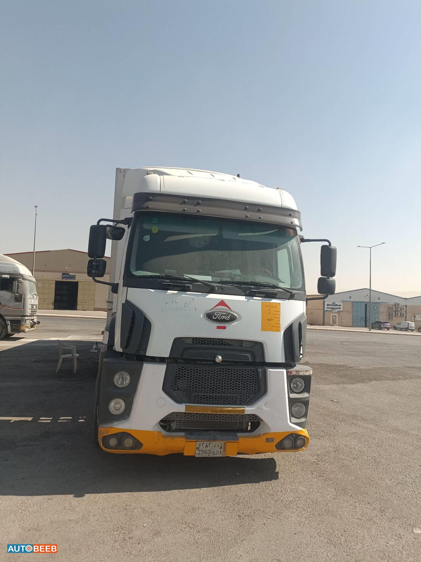 Tractor Unit Ford 2014