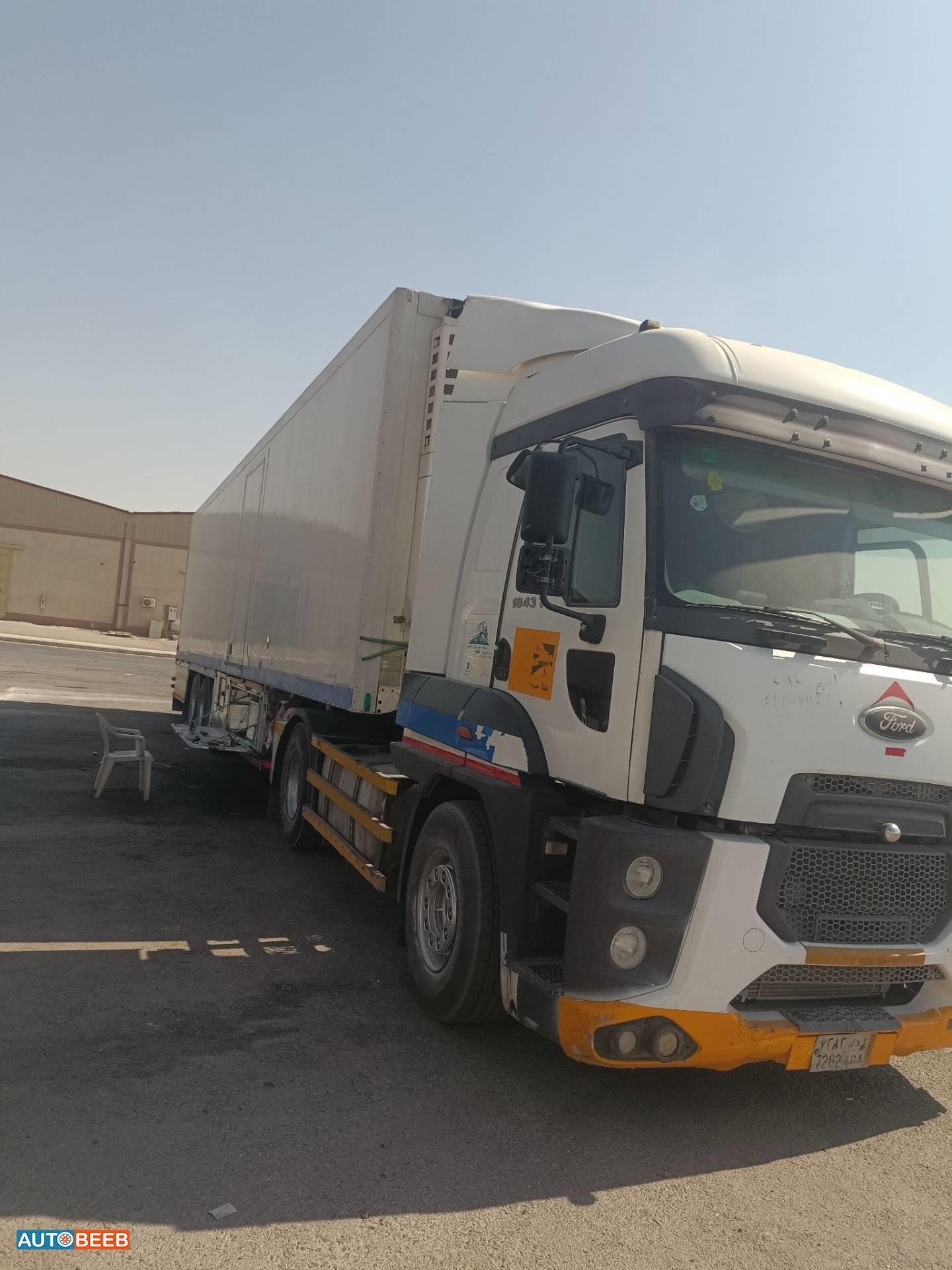 Tractor Unit Ford 2014