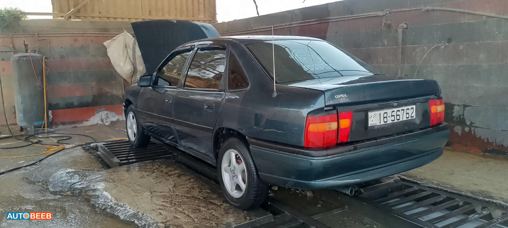 اوبل فيكترا 1994