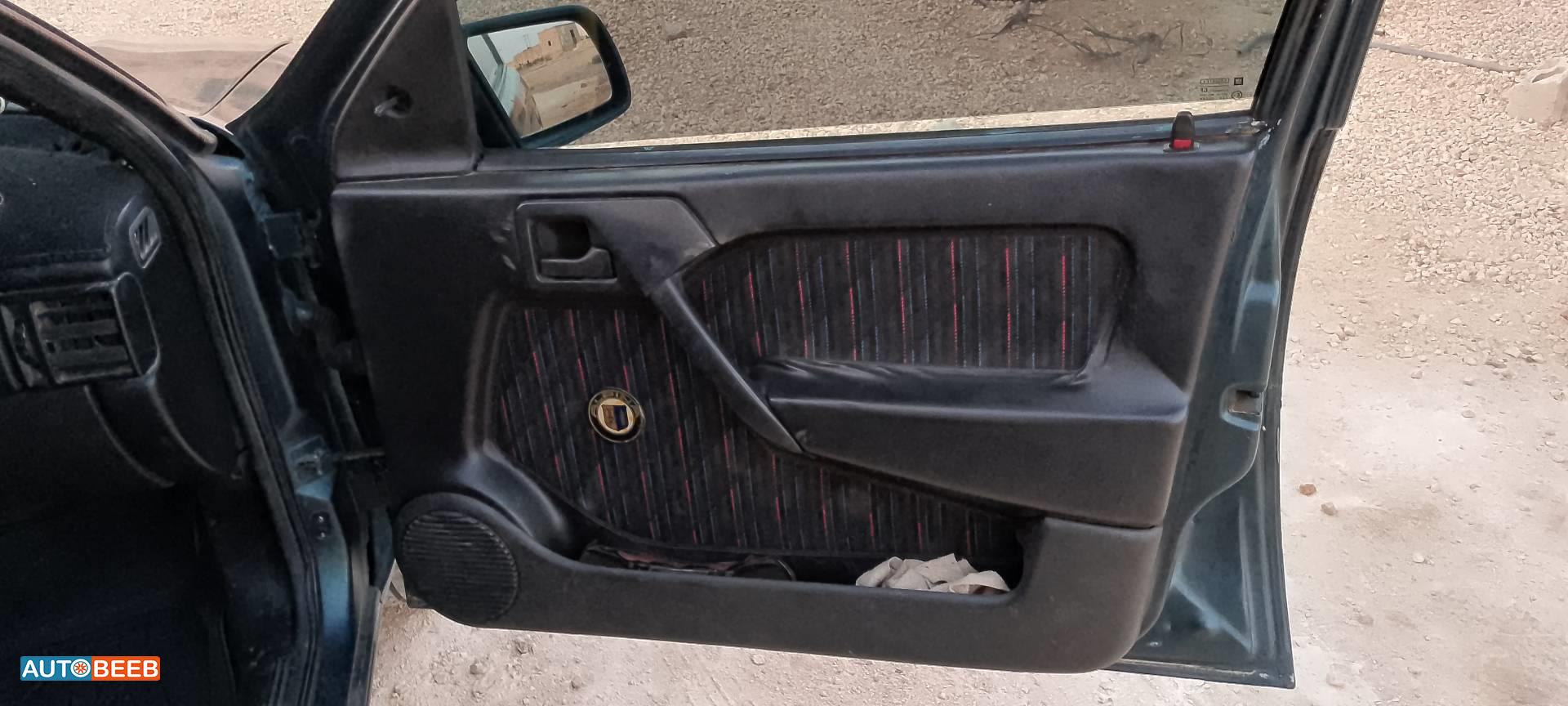 اوبل فيكترا 1994