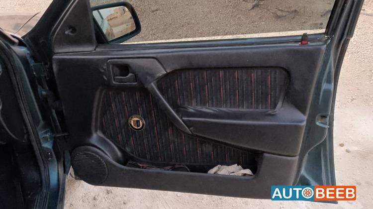 اوبل فيكترا 1994