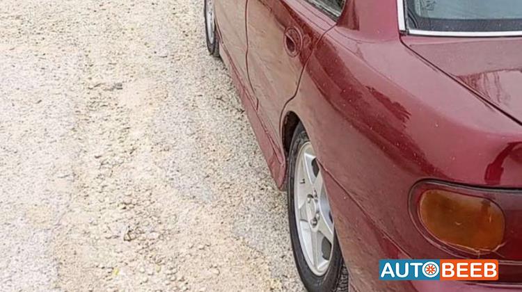 ميتسوبيشي لانسر 1993