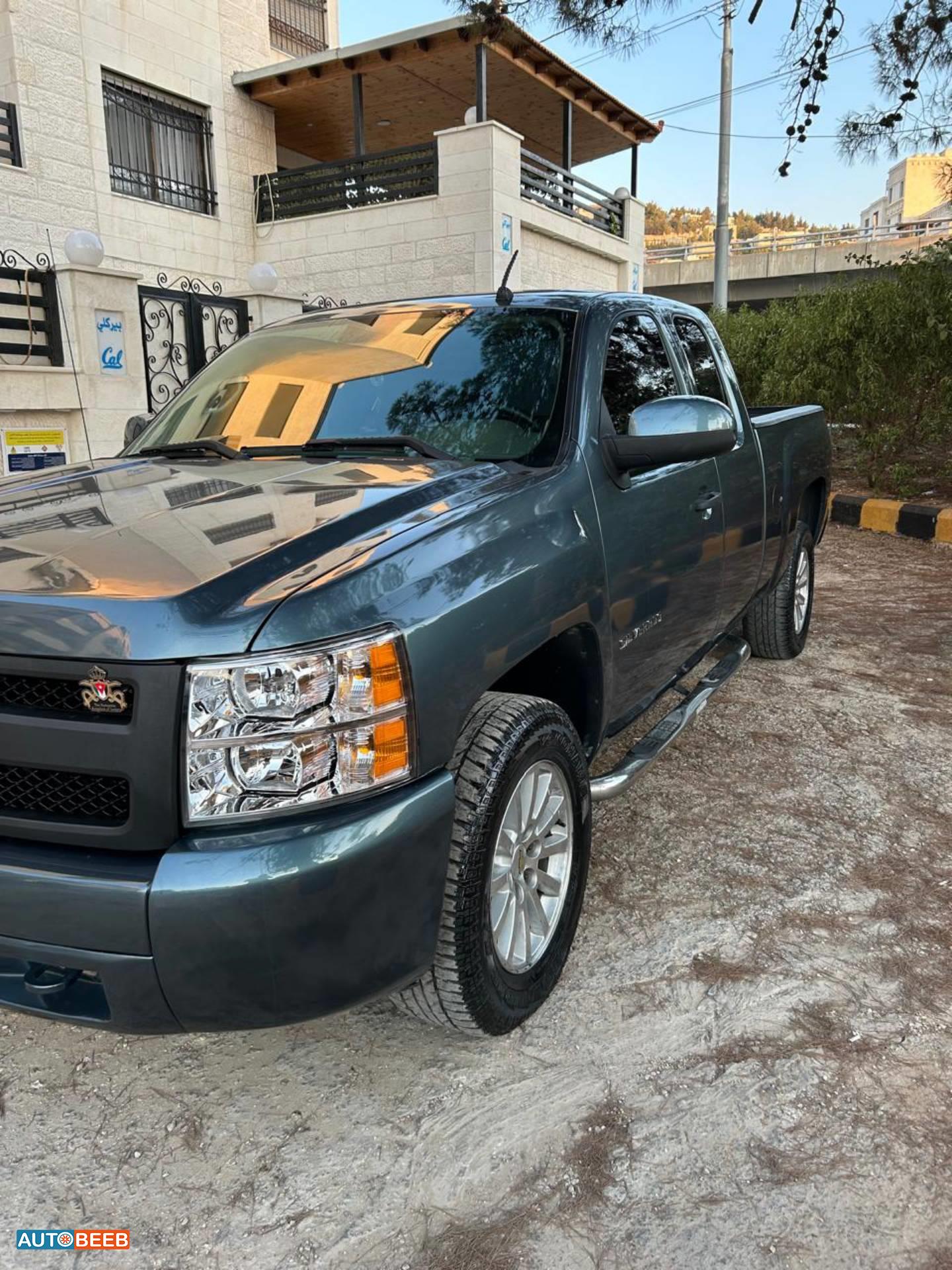 شيفروليه سلفرادو 2011