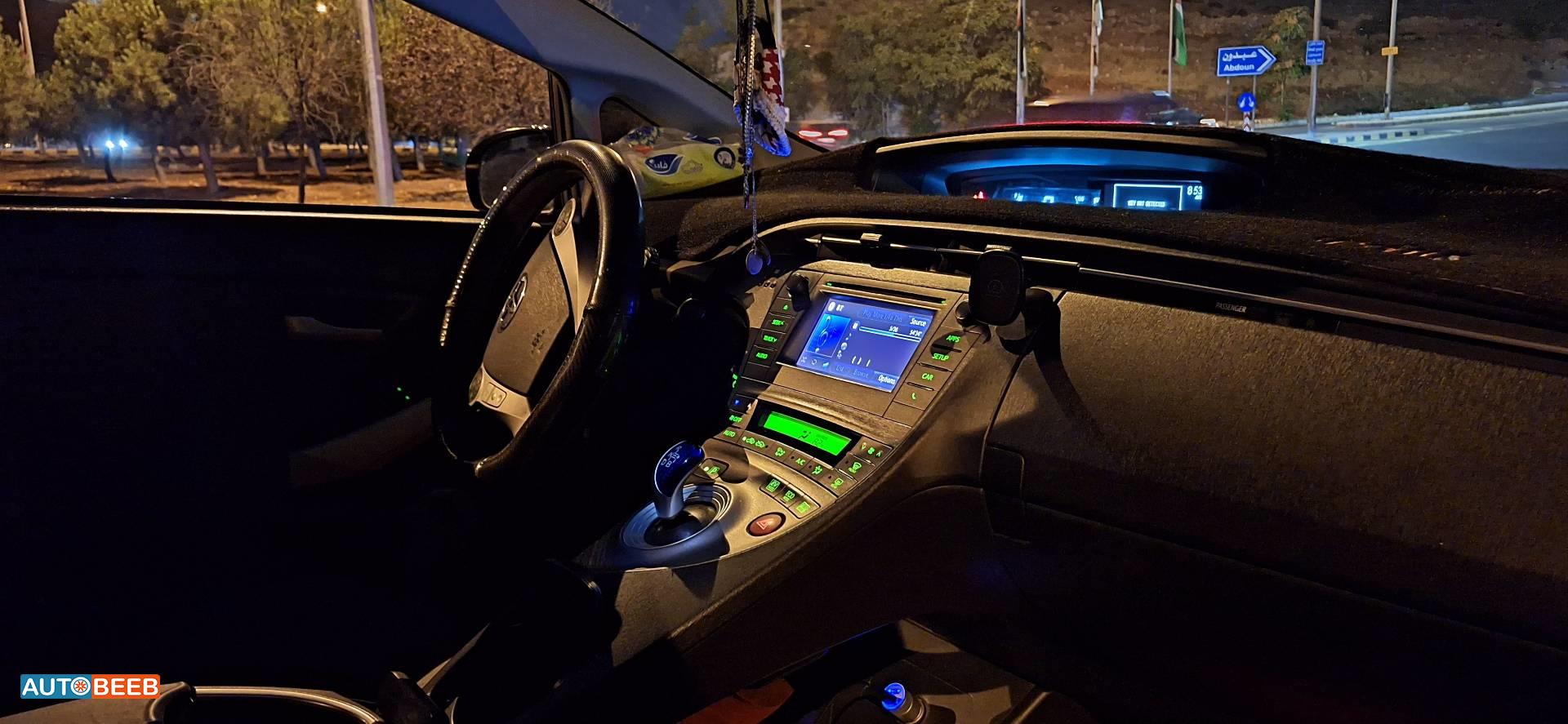 تويوتا بريوس 2014